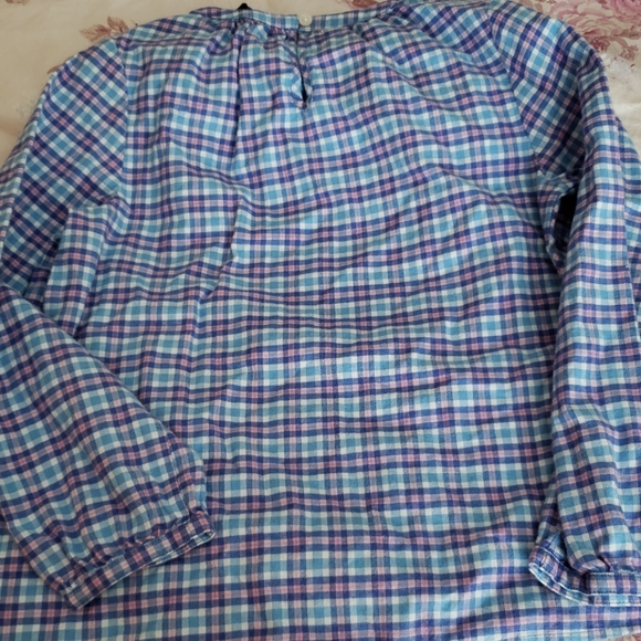 Shrit - Picture 2 of 2